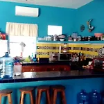 Book A Room And Have Access To A Whole House & Private Pool
