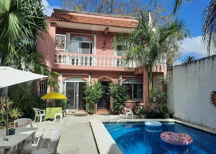 Book A Room And Have Access To A Whole House & Private Pool
